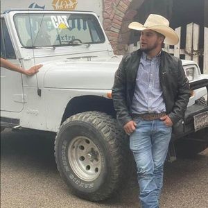 Meet your Posher, Hernan